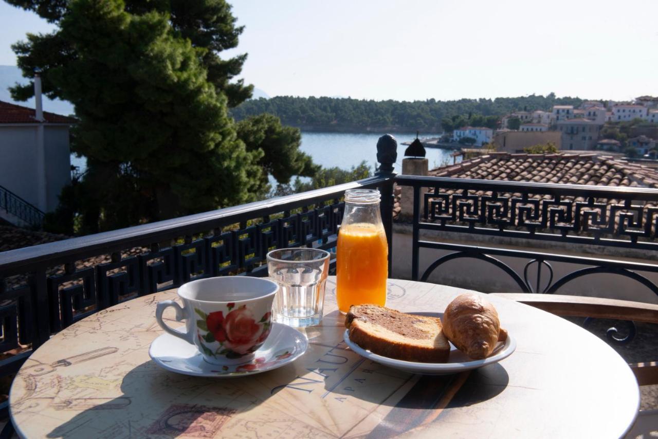 Nautilus Luxury Suites Galaxidi Екстер'єр фото