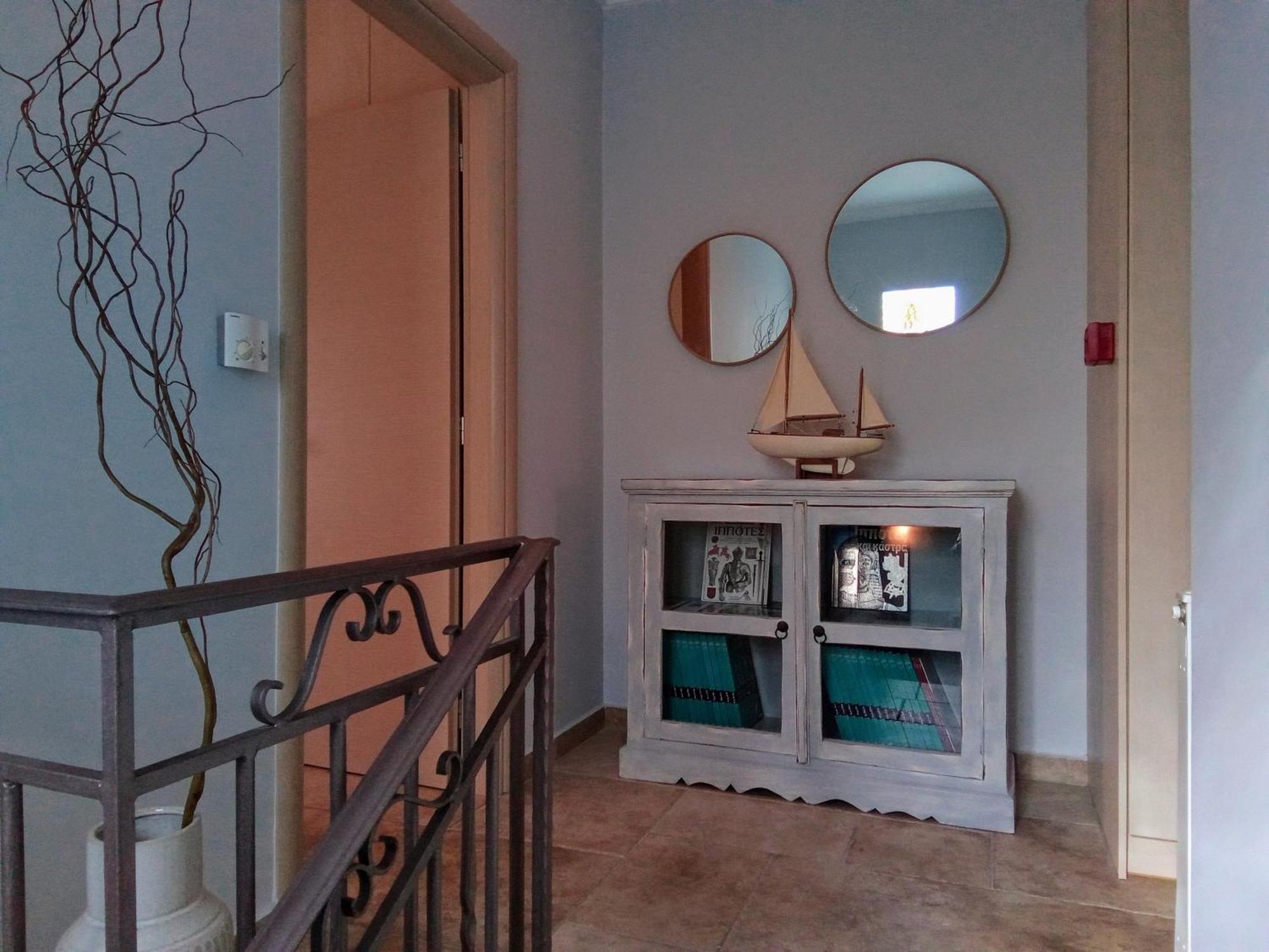 Nautilus Luxury Suites Galaxidi Номер фото