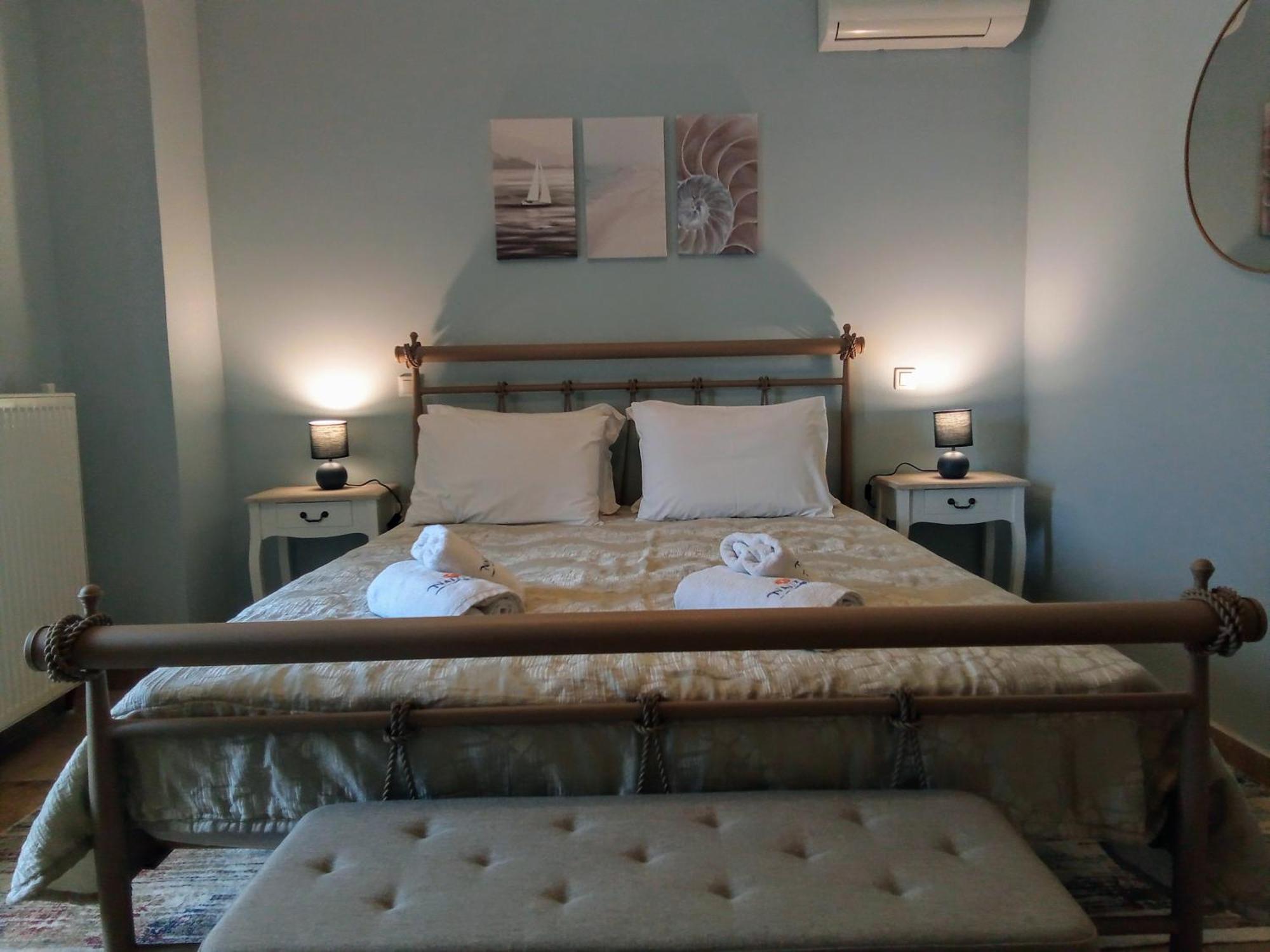 Nautilus Luxury Suites Galaxidi Екстер'єр фото