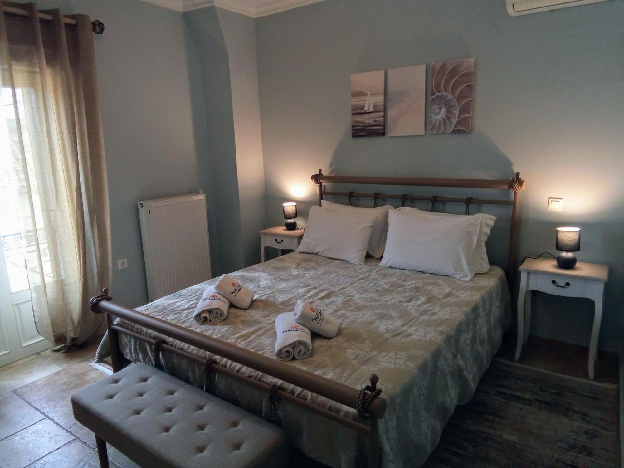 Nautilus Luxury Suites Galaxidi Номер фото